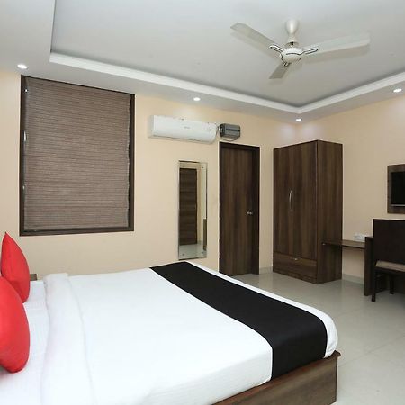 Bilberry Hotel Rewari Экстерьер фото