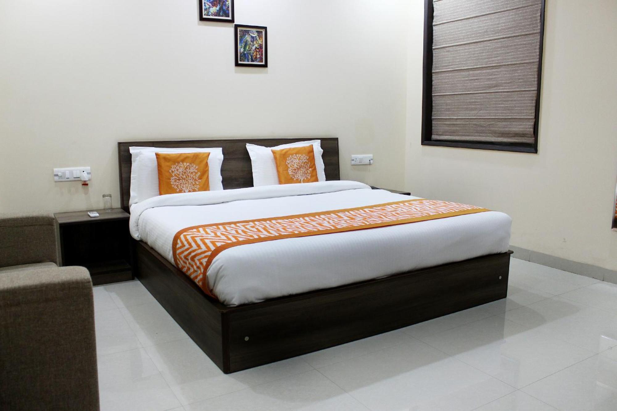 Bilberry Hotel Rewari Экстерьер фото
