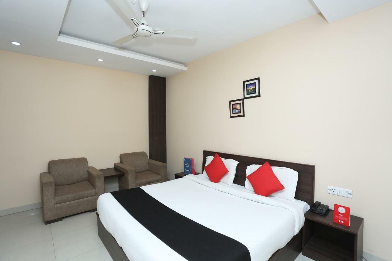 Bilberry Hotel Rewari Экстерьер фото